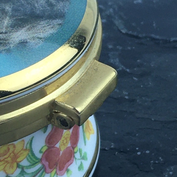 Prince William 21st Birthday Falcon China Box - Picture 7 of 12